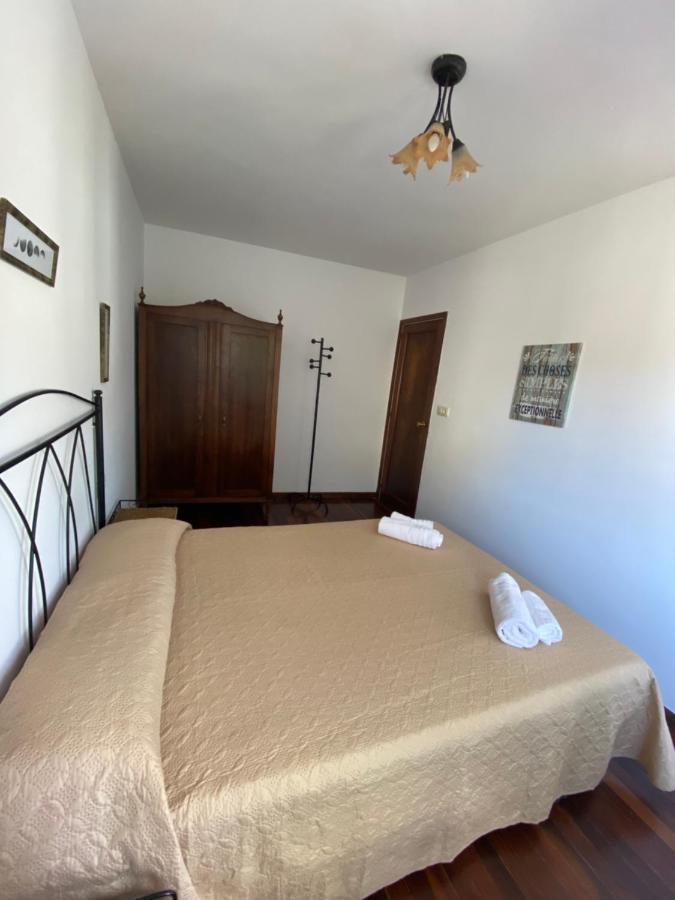 Ferienwohnung Piso Grande Y Muy Luminoso Santiago de Compostela Exterior foto