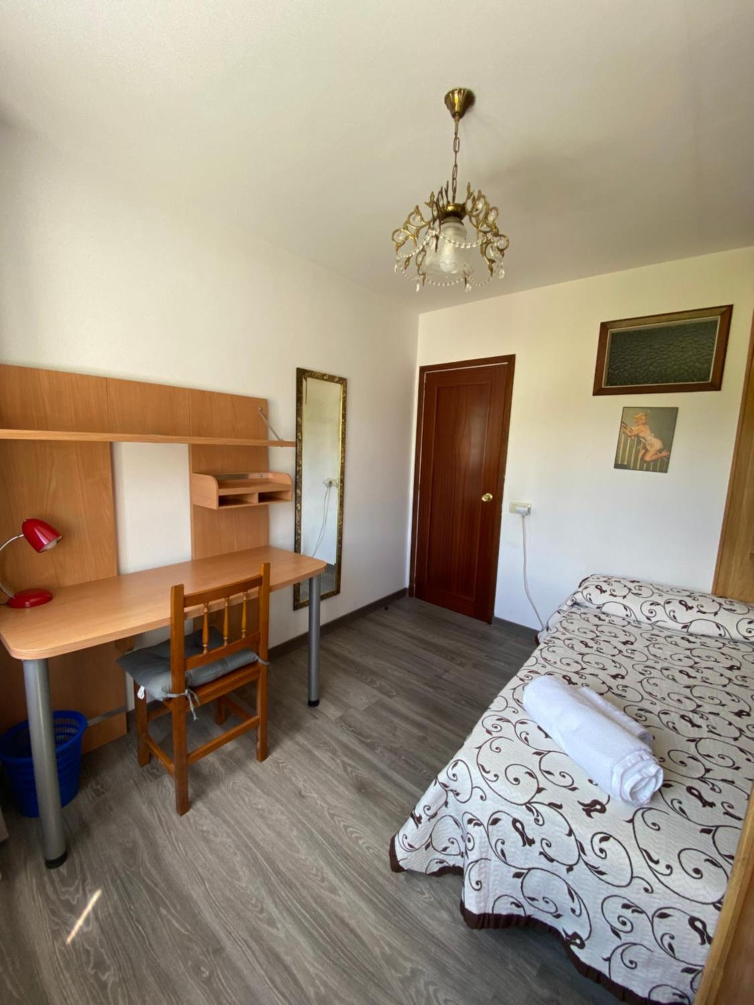 Ferienwohnung Piso Grande Y Muy Luminoso Santiago de Compostela Exterior foto